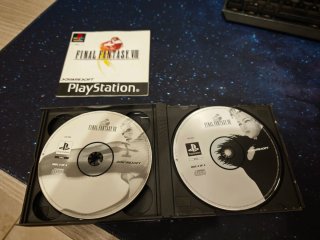 Final Fantasy VIII PS1 4 CD ITA