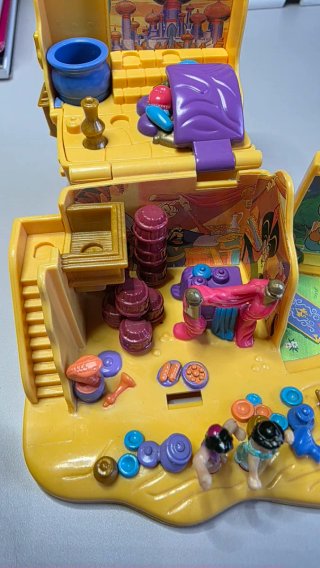 Polly Pocket Aladdin Disney