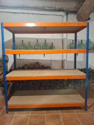 Estanterías almacén grandes Mecalux, sin tornillos