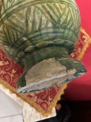 Antico vaso in terracotta smaltato