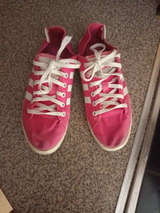 Zapatillas Adidas de tela rosas