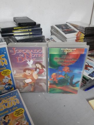Lote Películas VHS Disney's Magic English