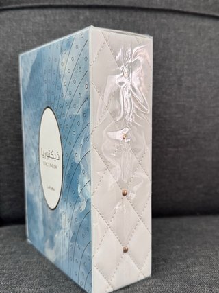 Lattafa Victoria Perfume