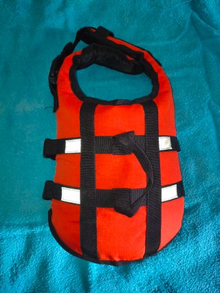 Pack de mochilas, casita cama, etc Mascota Pequeña