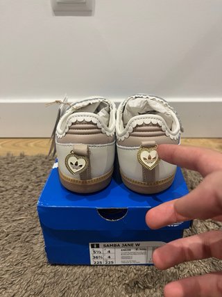 Adidas Samba Jane Beige/Blanco