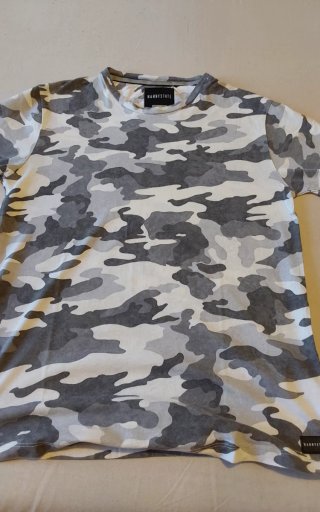 Lote 2 Camisetas Camuflaje Nike y Nanny State Tall