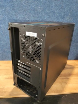 Caja Cooler Master Silencio 352 MicroATX