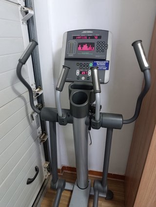 Elíptica Life Fitness en buen estado