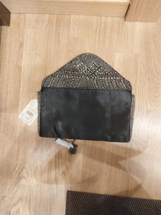 Bolso de fiesta plateado y negro