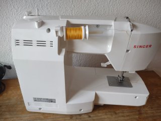 Máquina de coser SINGER Brilliance 6180