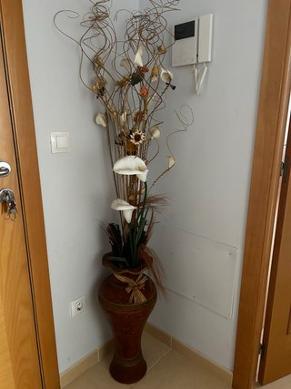 Jarrón de porcelana decorativo