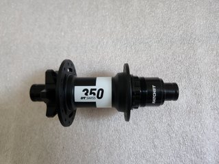 Buje trasero DT Swiss 350 28h 148mm 6T