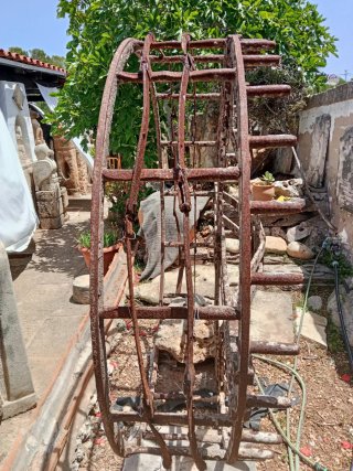 Noria de tiro de pozo menorquina