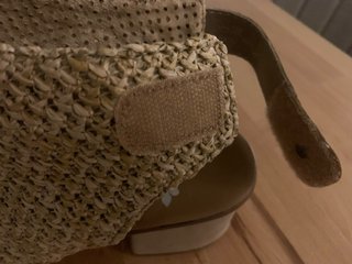 Sandalias de cuña Rieker beige y marrón