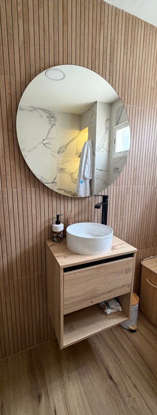 Lavabo, Mueble y Grifo Baño