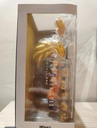 Figura S.H.Figuarts Goku Super Saiyan 3