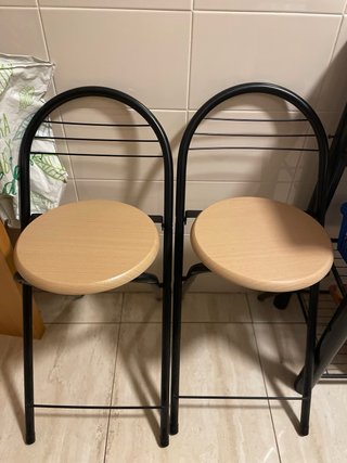 Mesa auxiliar cocina con 2 taburetes