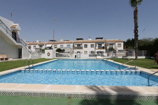 Chalet en venta en La Siesta - El Salado - Torreta en Torrevieja