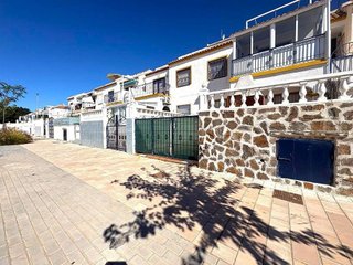 Chalet en venta en La Siesta - El Salado - Torreta en Torrevieja