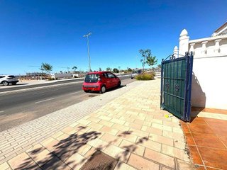 Chalet en venta en La Siesta - El Salado - Torreta en Torrevieja