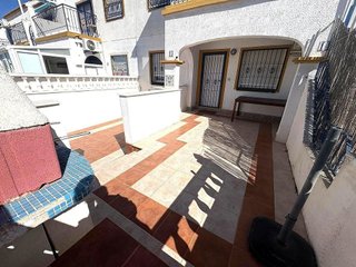 Chalet en venta en La Siesta - El Salado - Torreta en Torrevieja