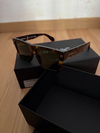 Gafas de sol Off White Havana Green nuevas