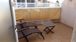 Se alquila tríplex en Torrevieja