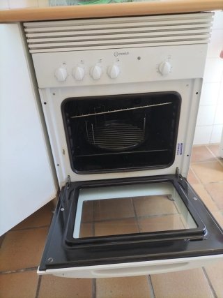 Vitrocerámica + Horno + Mueble Cocina + encimera