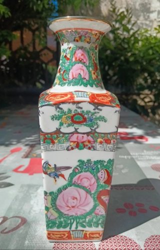 Vaso Cinese Stile Famille Rose Canton