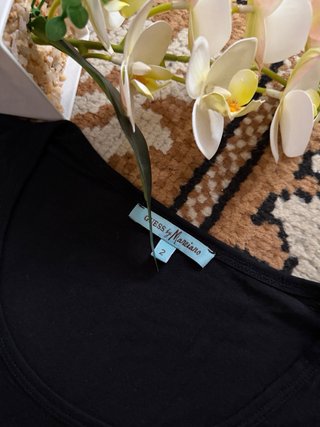 T-shirt Guess donna perle nera taglia M