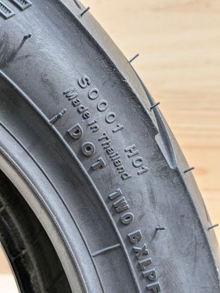 Neumático Moto Bridgestone Battlax SC 100/80-10 53