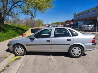 Opel Vectra 1998