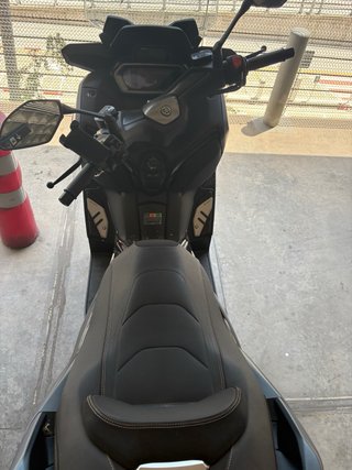 Yamaha XMAX 300 Tech MAX Verde