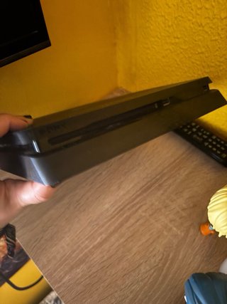 PS4 + 6 Juegos