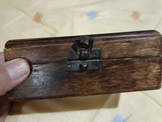 Cajita de madera tallada elefante
