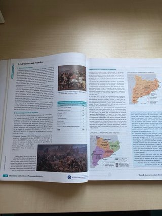Llibre de consulta historia Vicens Vives 2º Batxi