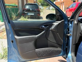 Ford Focus distintivo B