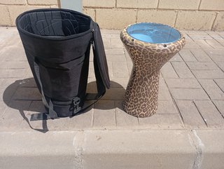 Timbal con funda de transporte