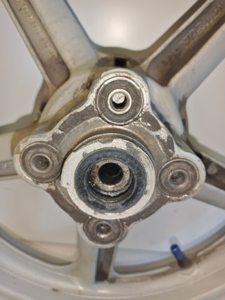 Llanta trasera Honda CB 250 de 1992-2005