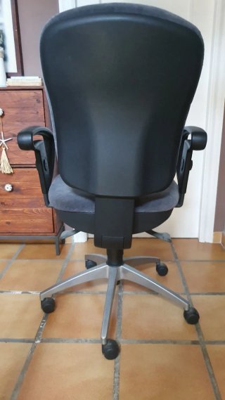 Sedia da ufficio girevole