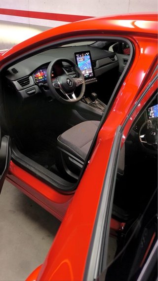 Renault Captur Full Hybrid - 1.200km - 10/2025