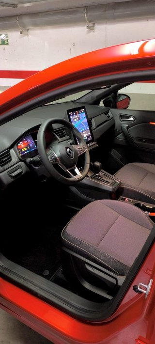 Renault Captur Full Hybrid - 1.200km - 10/2025