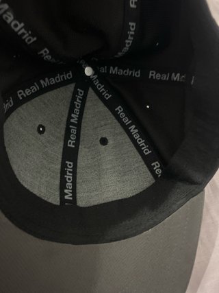 Gorra Real Madrid Negra y Gris
