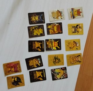 Colección de cartas Pokémon Pikachu