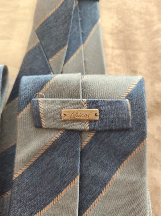 Corbata y Pañuelo bolsillo Brioni Seda 100%