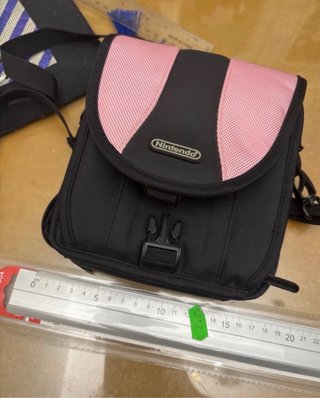 Bolso Nintendo Rosa y Negro