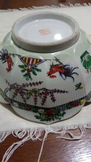 Antiguo cuenco porcelana Macao multicolor