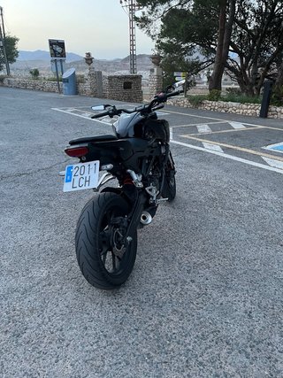 Honda CB125R Negra - Moto Naked