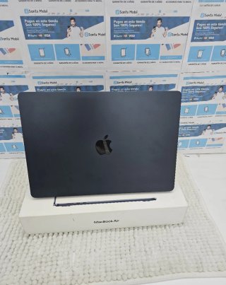 MacBook Air 15" 2025 8/256GB Negro M3 Semi Nuevo
