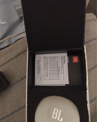 Auriculares Bluetooth JBL Reflect Free Blancos